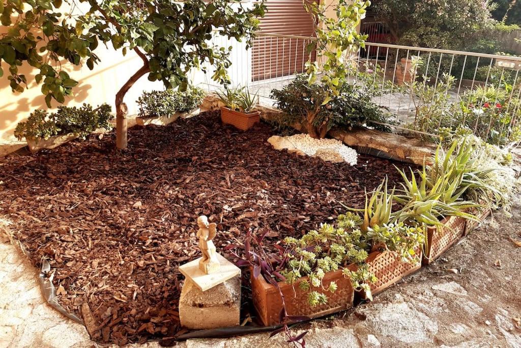 Casa Con Giardino: Varazze Exteriör bild