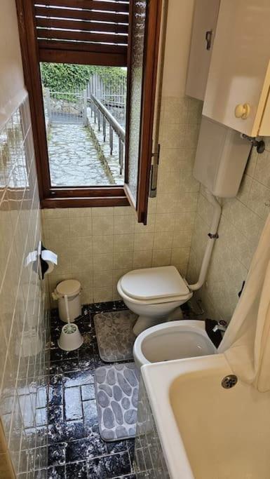 Casa Con Giardino: Varazze Exteriör bild